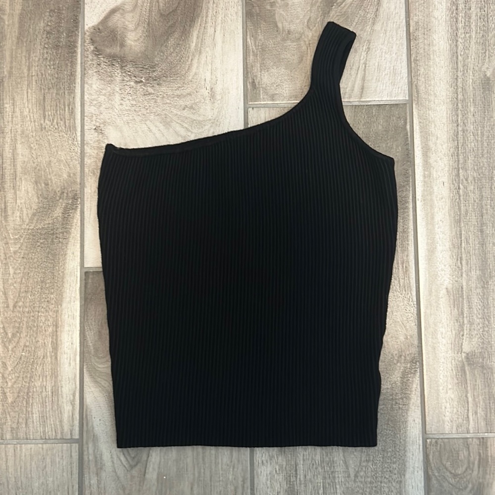 House of Harlow 1960 - one shoulder sweater tank Size S like new!